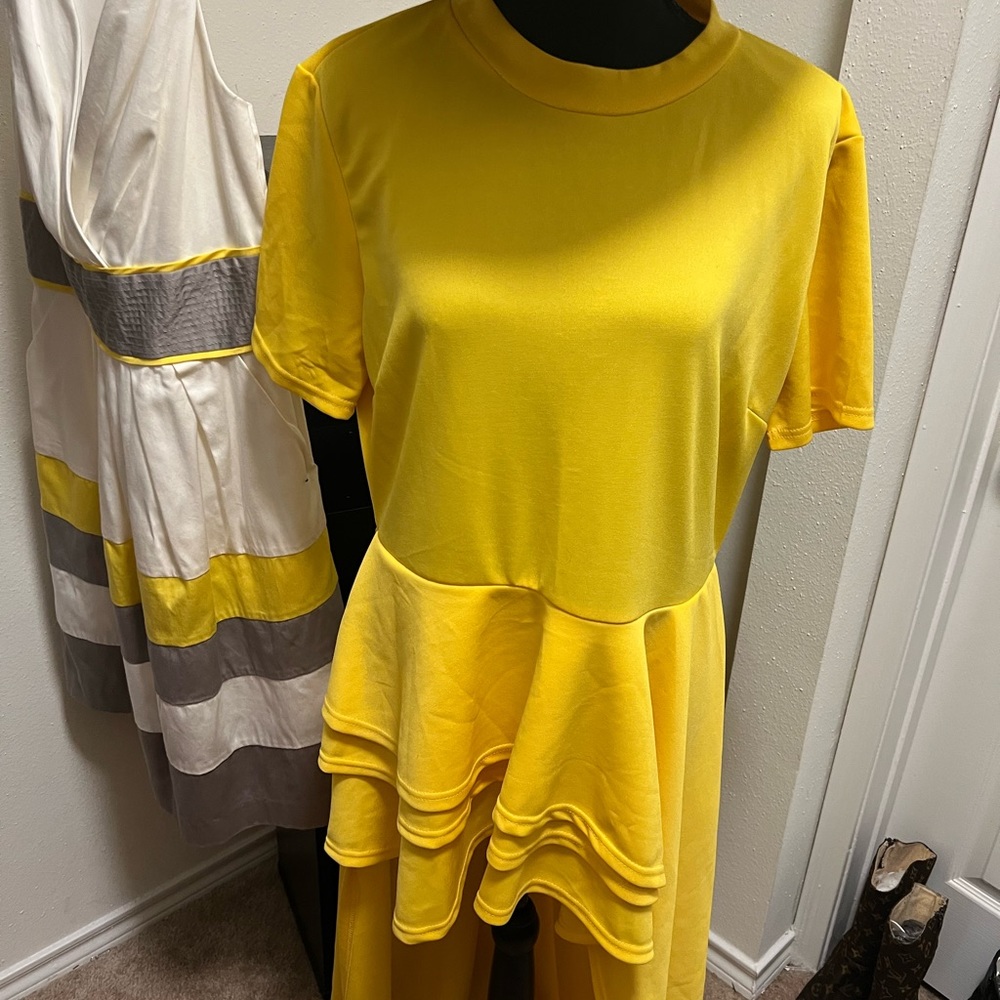 Yellow peplum blouse XL
